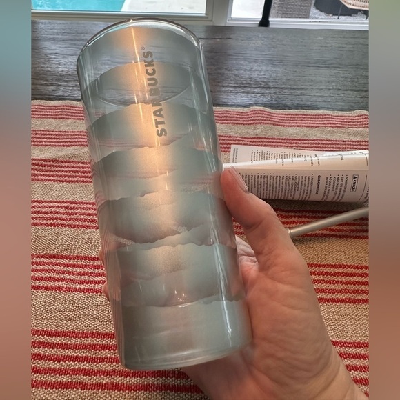 ⭐️Starbucks⭐️ RARE Silver Wave Tumbler - Cold Cup Only NWT - Picture 6 of 6